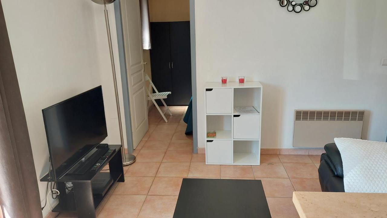 Villa Senegas La Roque-sur-Cèze Eksteriør billede